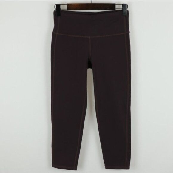 Athleta Elation Women's Extra Small Purple Mid Rise Capri Activewear Leggings - Picture 1 of 9